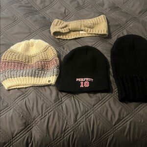 Womens Knit Beanie Set - Multicolor - 4 pieces total!